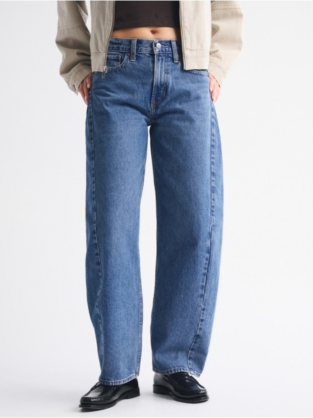 Abercrombie & Fitch Women's Mid Rise Barrel Jeans - Picture 2 of 16